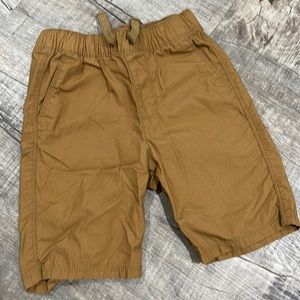 Cat and Jack. Never worn. Boys Size 5T